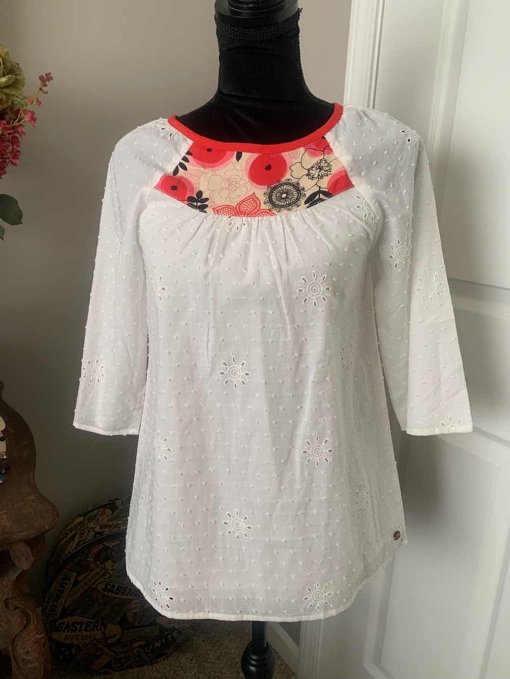 Women's White Eyelet Tunic Top with Red Floral Yoke
